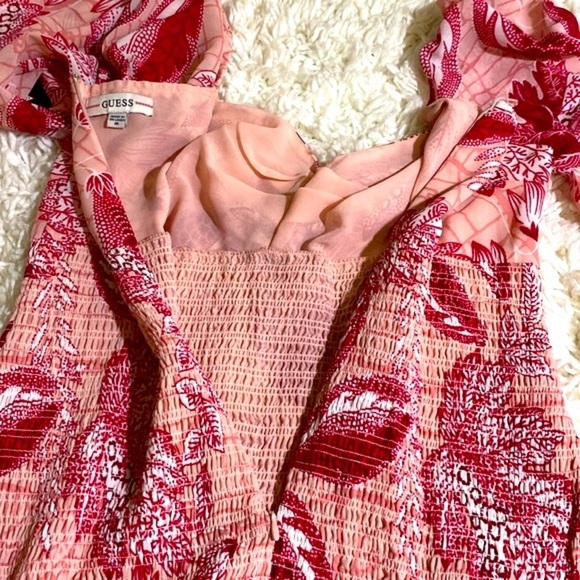 GUESS  CYPRESS RED PUFFED SLEEVES MAUVE PRINT SMOCKED MINI DRESS Sz ME… - Picture 15 of 16